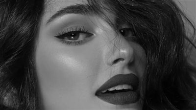 ساعديني بأي لقمة ياست هانم