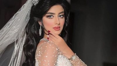 عذراء مع زوجي